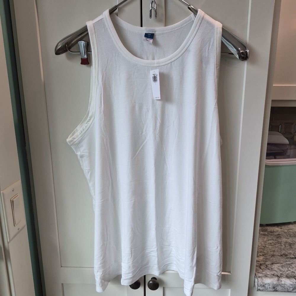 NWT Old Navy Luxe Classics scoop neck white Viscos tank size L